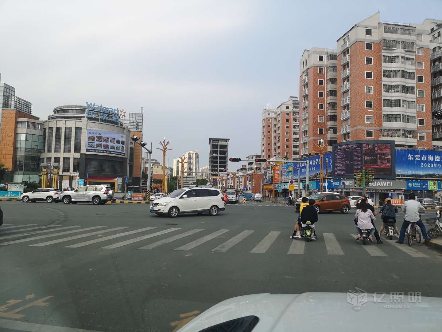 东莞凤岗镇街道城市夜景道路亮化工程项目